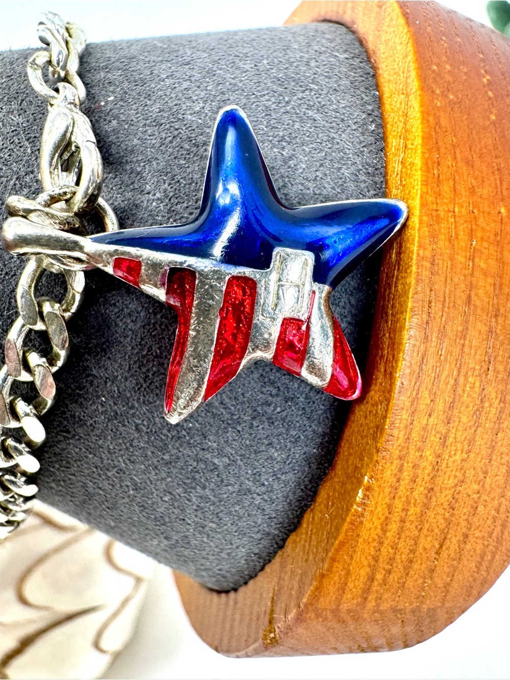Rare Vintage Y2K Era Tommy Hilfiger Patriotic Inspired Jewelry Set - Picture 6 of 16